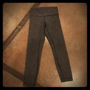 Lululemon workout pants Size 6.